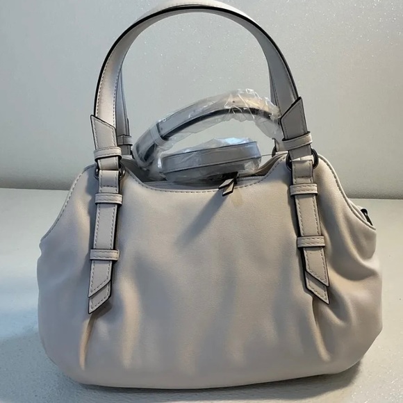 VERA WANG Cream Grey Gray Faux Leather Satchel Strap Purse Zip Tote Hand Bag/NEW - Picture 2 of 7